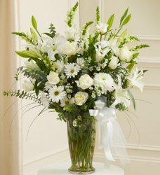 White Sympathy Vase White Sympathy Vase