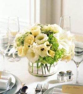 The White Linen Centerpiece  The White Linen Centerpiece