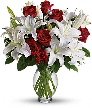 The Timeless Romance Bouquet